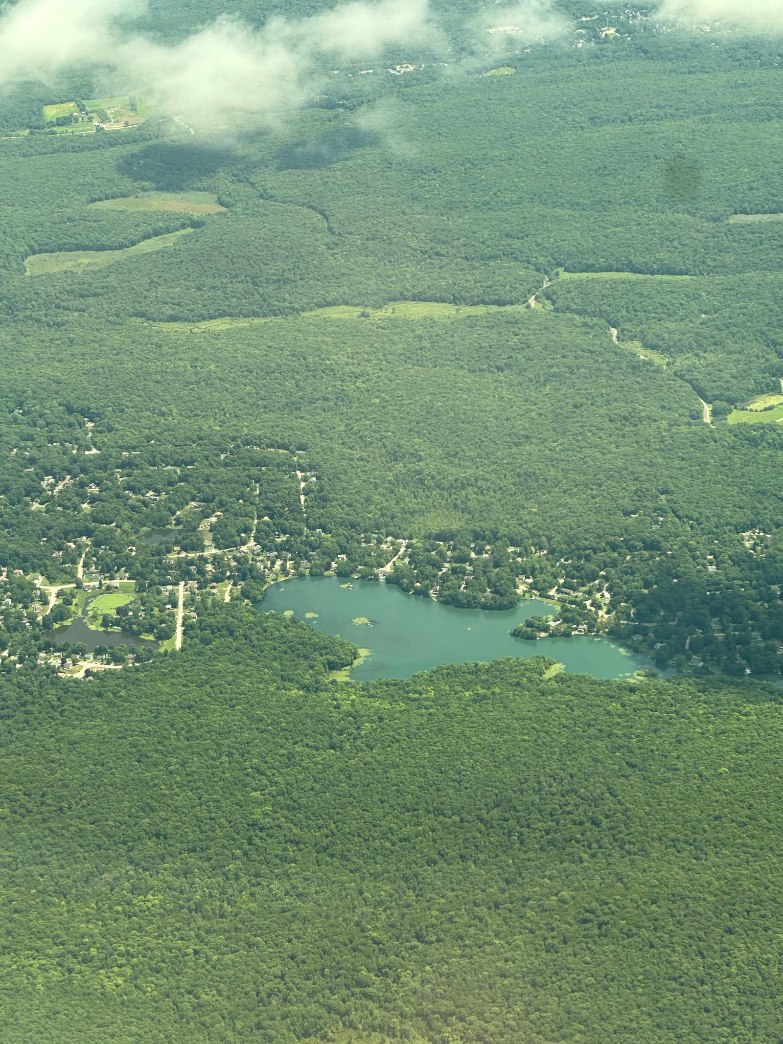 Paisaje latinoamericano observado desde una aeronave